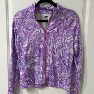 Girls zipper in front sweatshirt. Warm inside. Perfect piece.